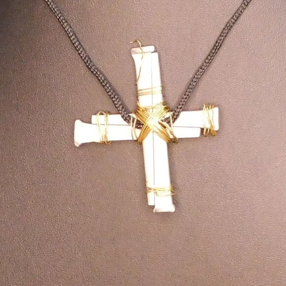 Handmade Metal Spike Brutalist Cross Necklace - Picture 3 of 3